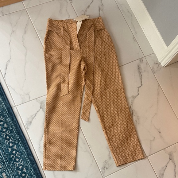 Sézane Jacquard Susie Gold Women's Pants - Picture 2 of 8